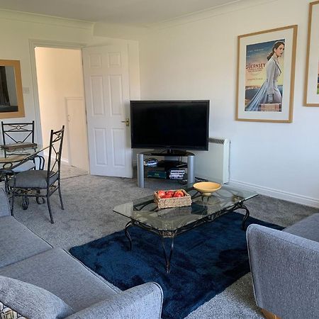 Saint Peter Port The Albany Apartments מראה חיצוני תמונה